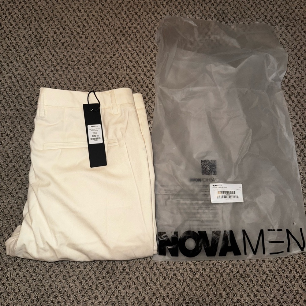 🚀 Fashion Nova Slim Trousers (Off White) New With Tags